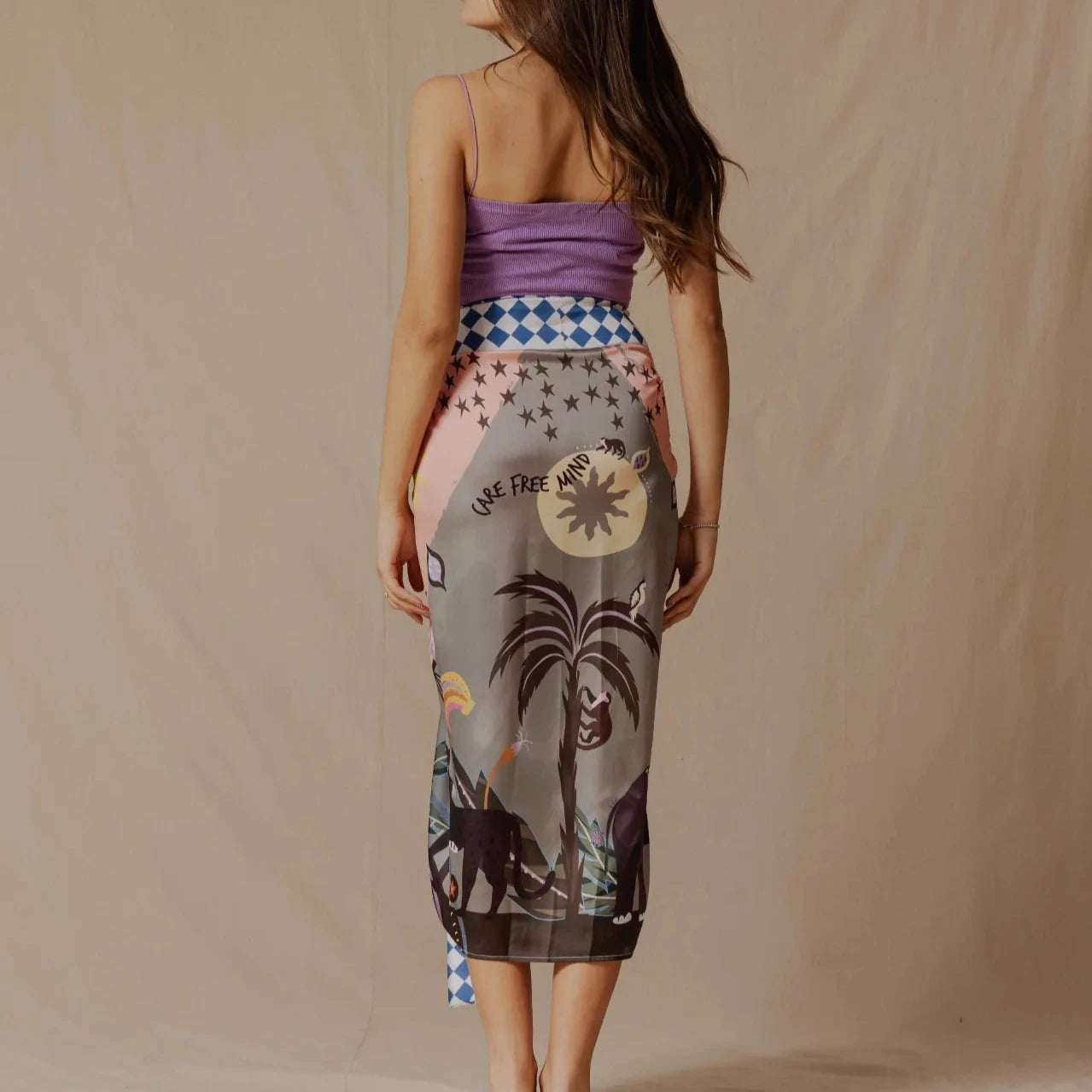 Palma Wilderness Lover Sarong Sage Green X Salmon