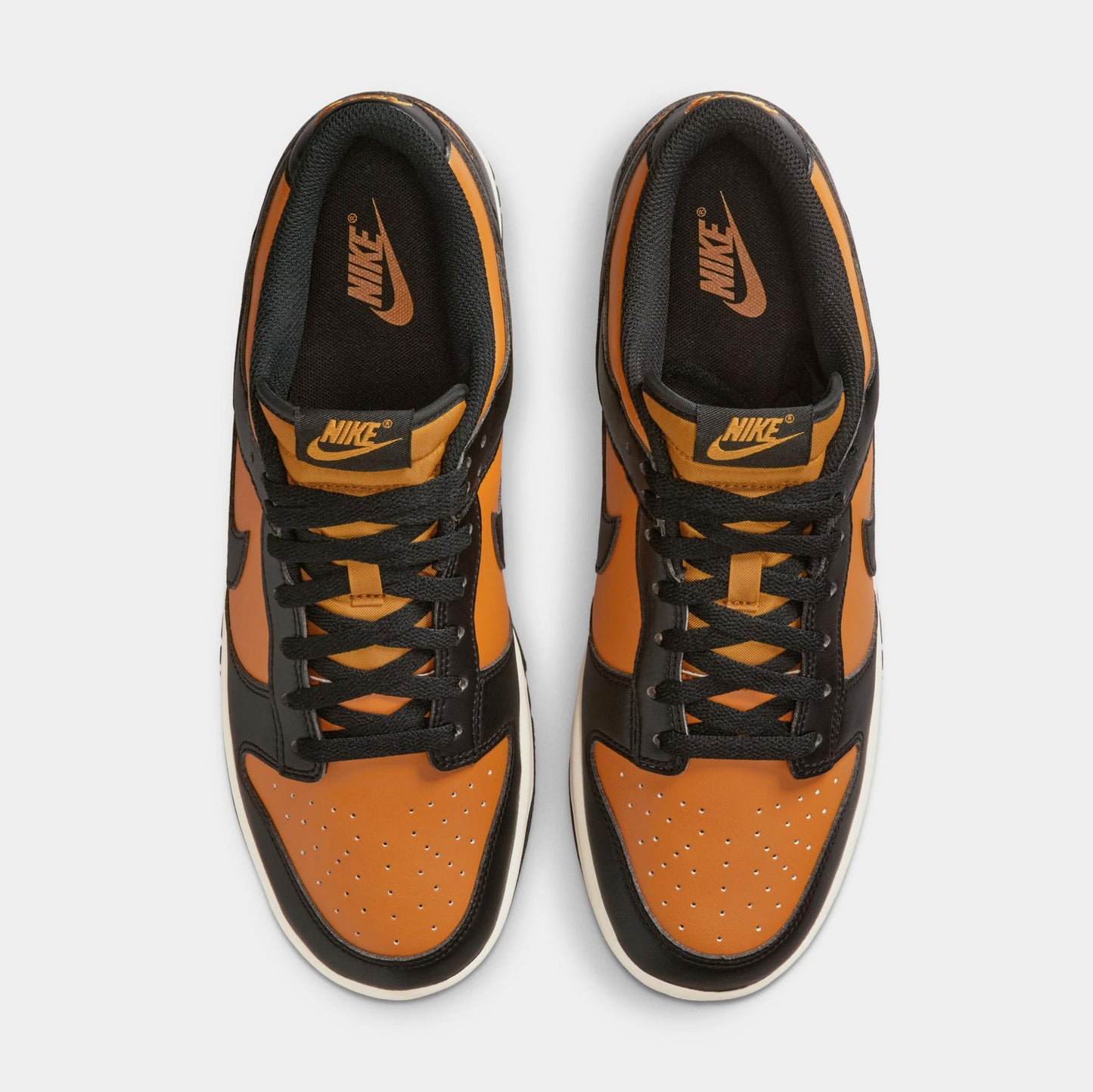 Nike Dunk Low Retro
