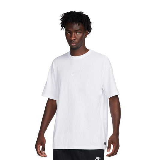 Nike Sportswear Premium Essentials