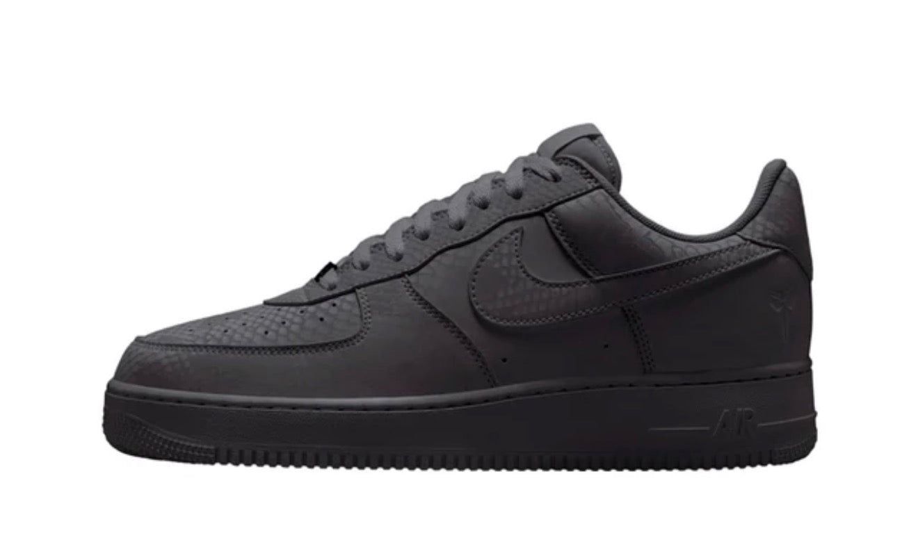 Nike Air Force 1 Low Kobe Bryant “Triple Black”