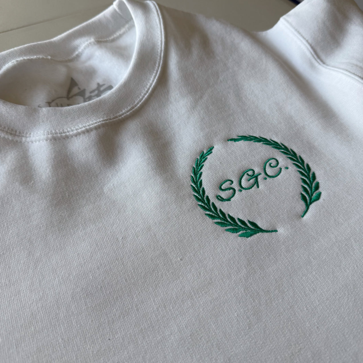 Studiiyo Golf Club Crewneck "White"