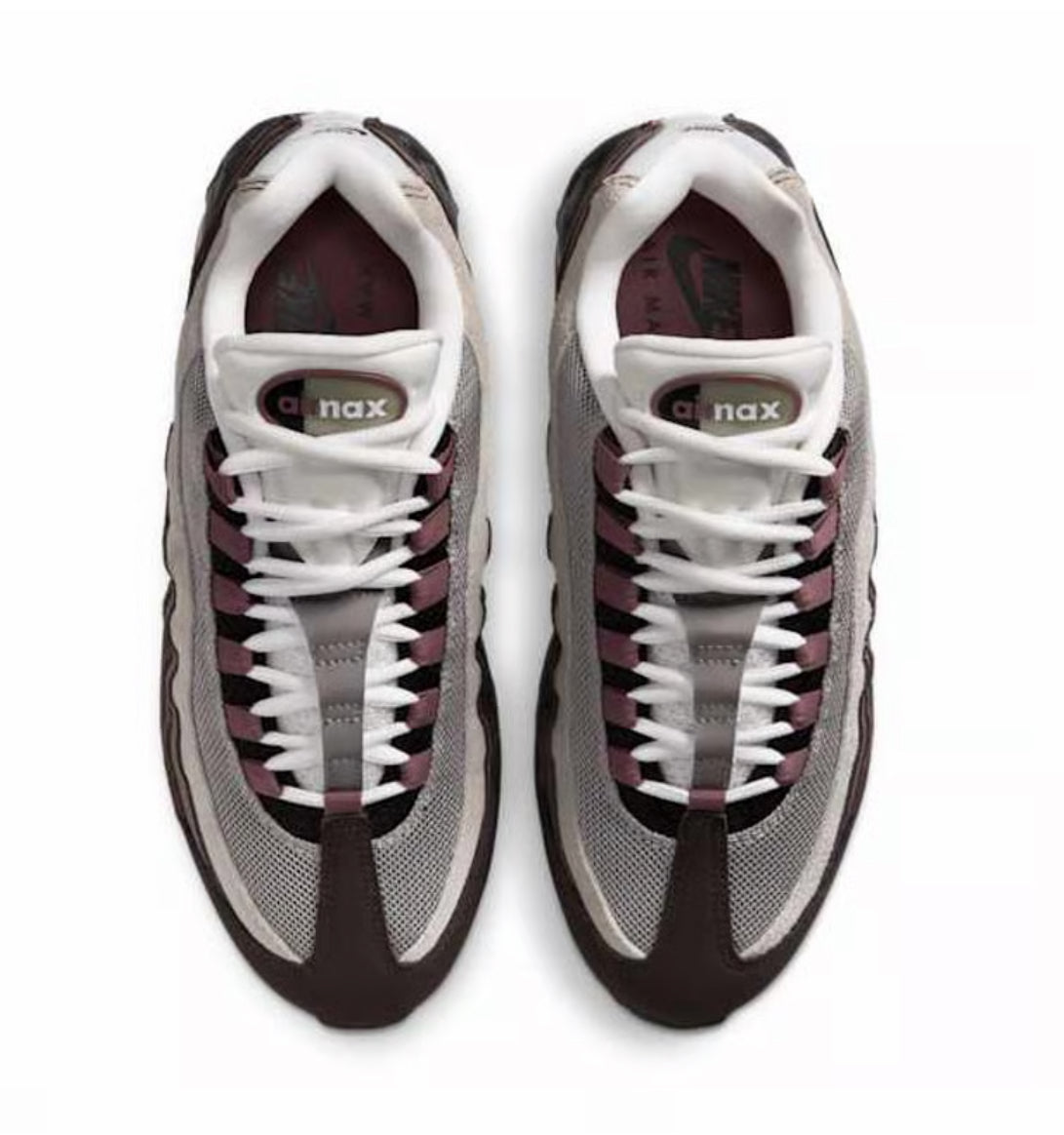 Nike Air Max 95 (W) “Velvet Brown”
