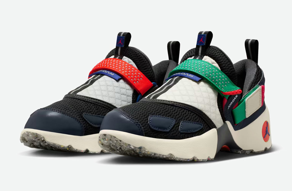 Jordan Trunner LX (W) "Rare Air"