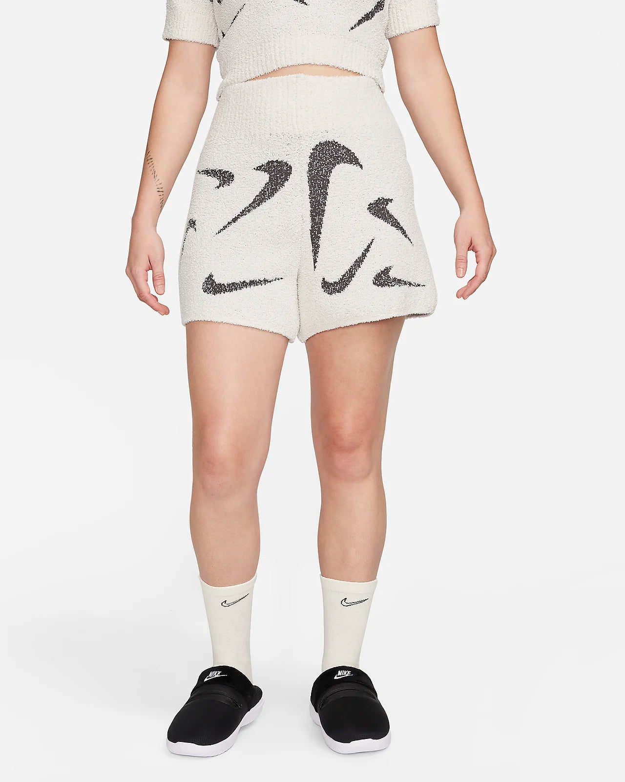 Nike Women’s Phoenix Cozy Shorts