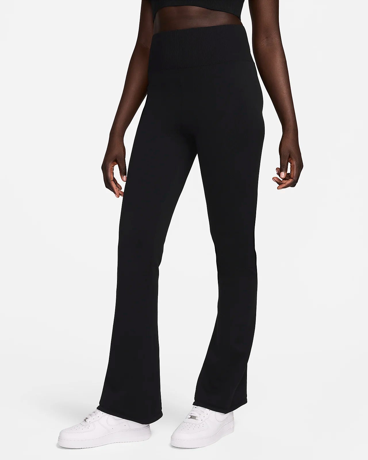 Nike Sportswear Chill Knit
Women's Tight High-Waisted Sweater Flared Pants
