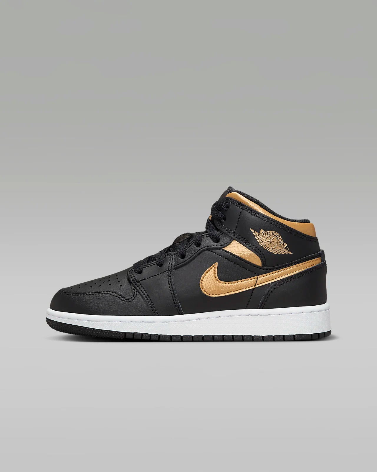 Aj 1 shops black gold