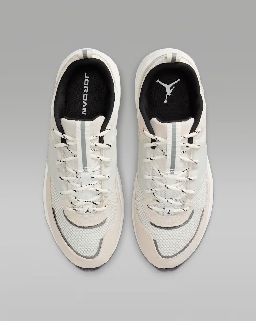 Jordan Trunner O/S “Sail”