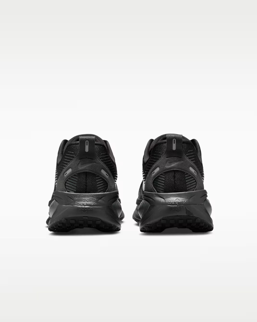 Nike Vomero 18 “Black/Smoke Grey”