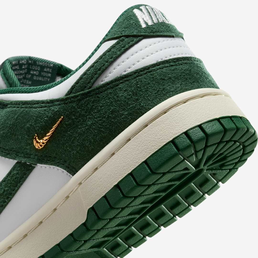 Nike Dunk Low (W) "Gorge Green"