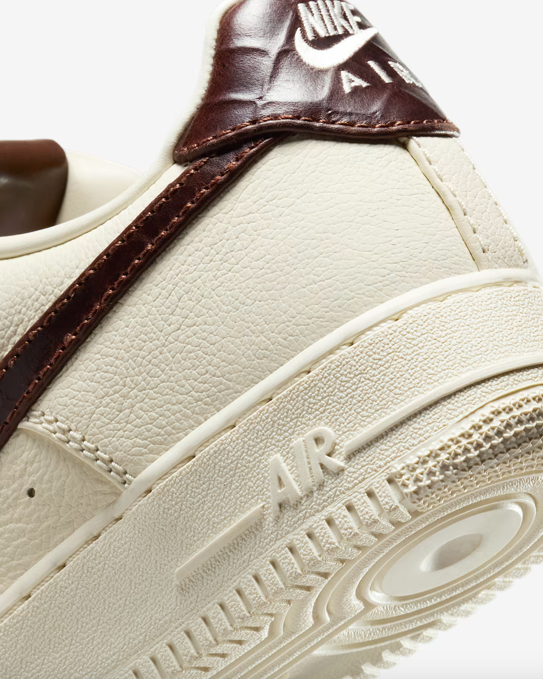 Nike Air Force ‘07 “Soft Pearl”