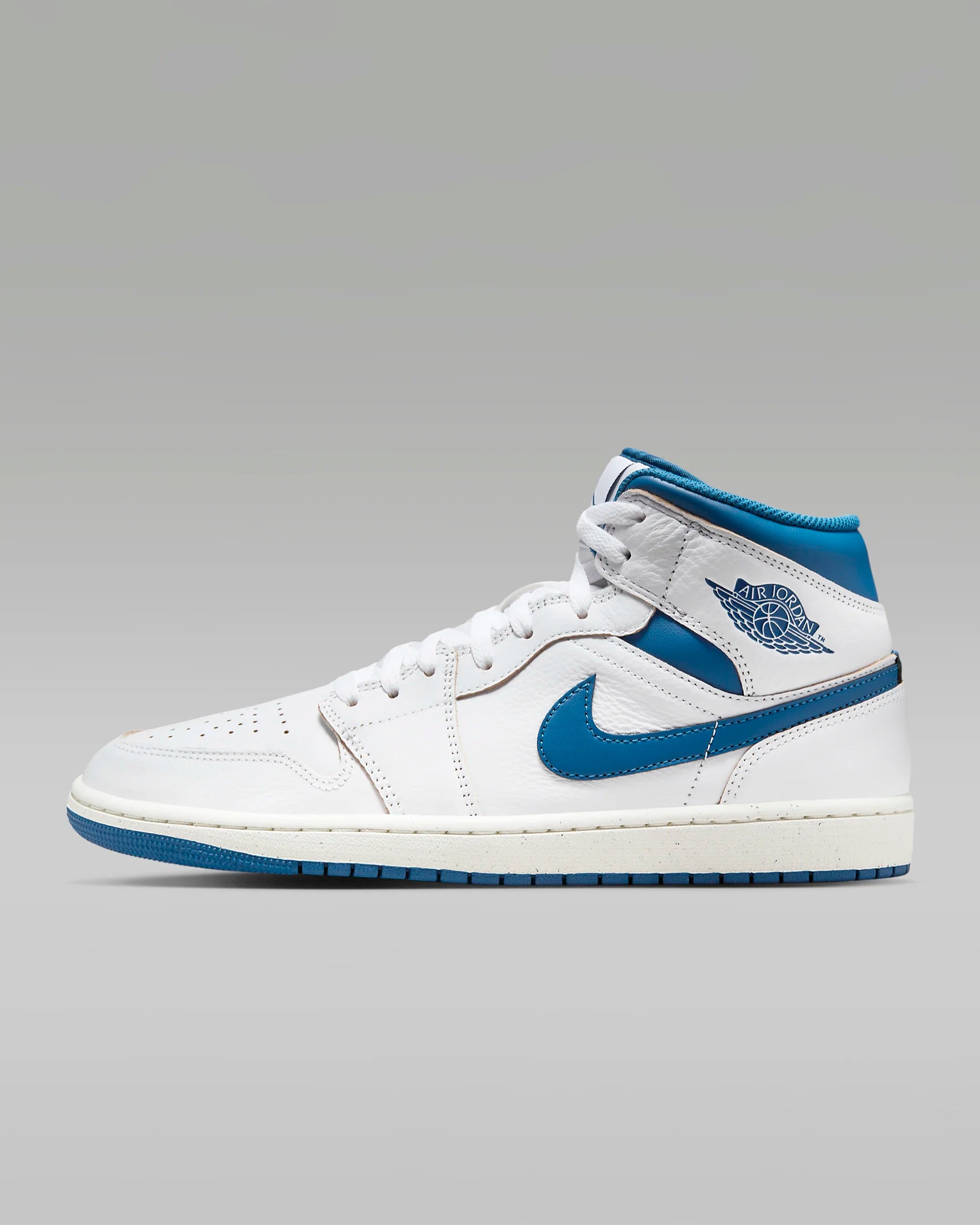 Air jordan 1 mid 42 on sale