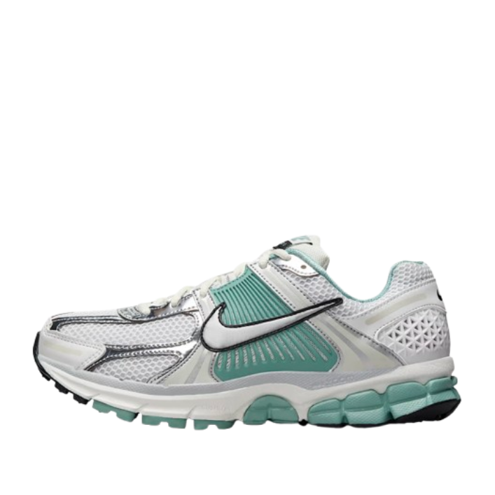 Nike Zoom Vomero 5 (W) “Summit White/Metallic Silver”