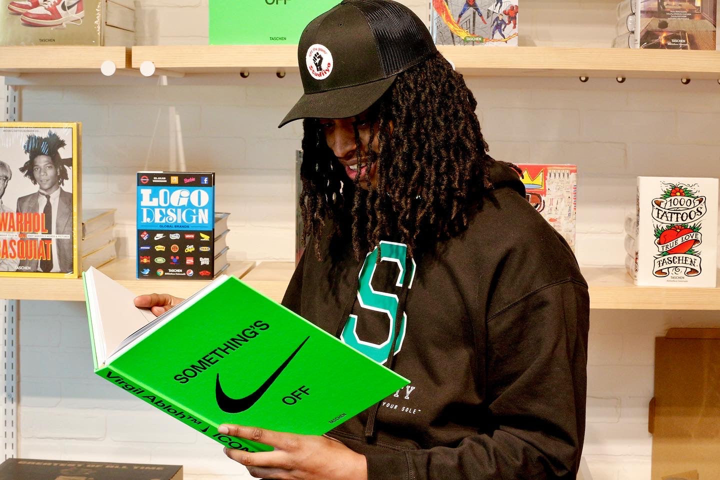 S23 STUDIIYO University Hoodie "Black"