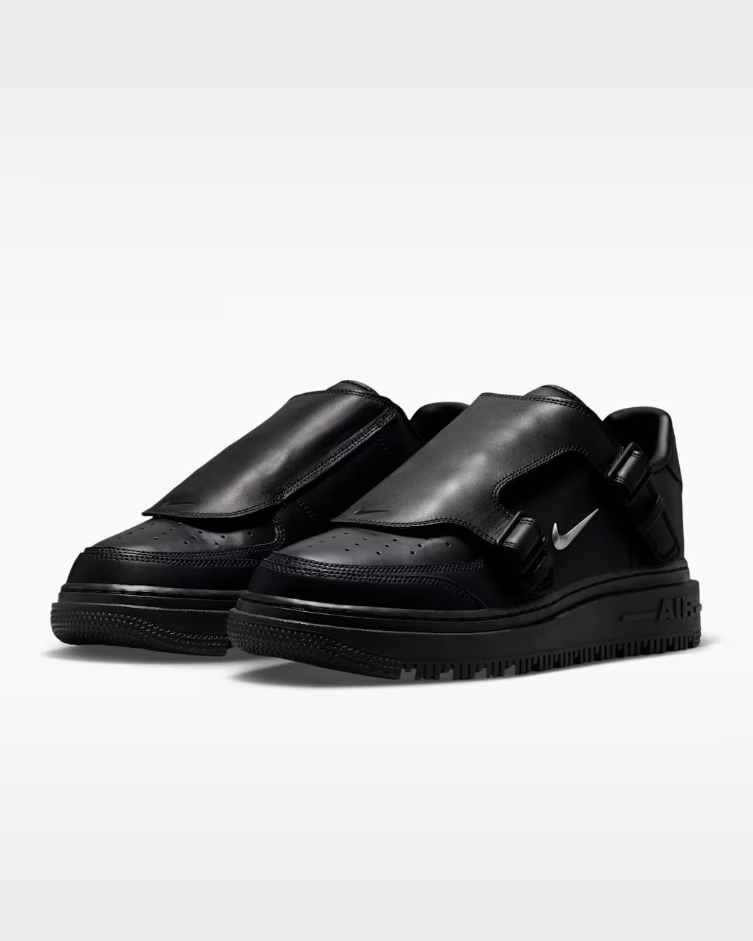 Nike Air Force 1 Luxe