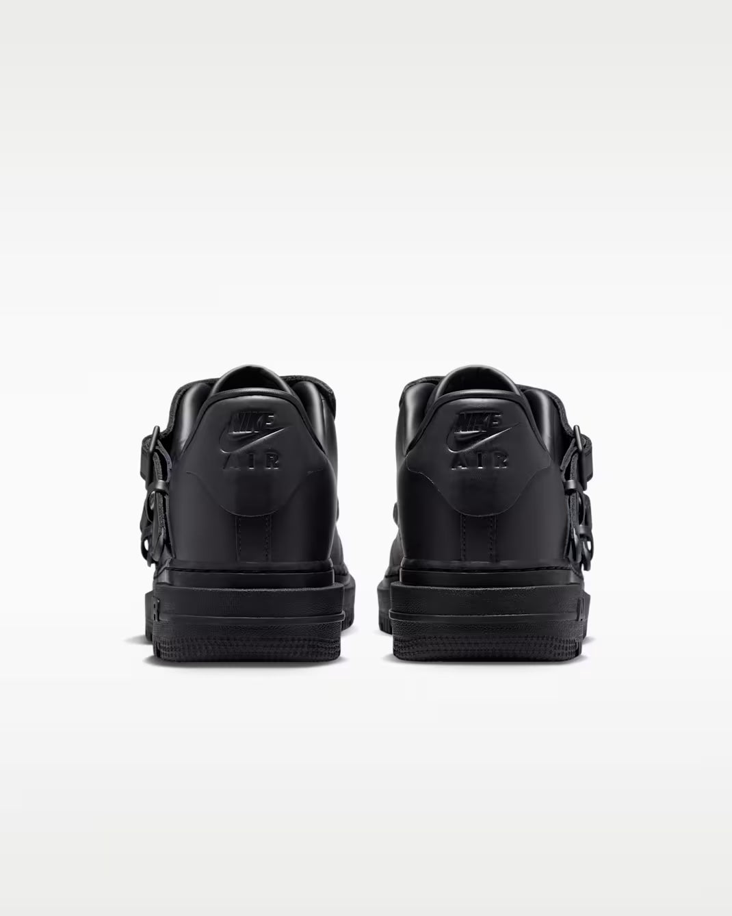 Nike Air Force 1 Luxe
