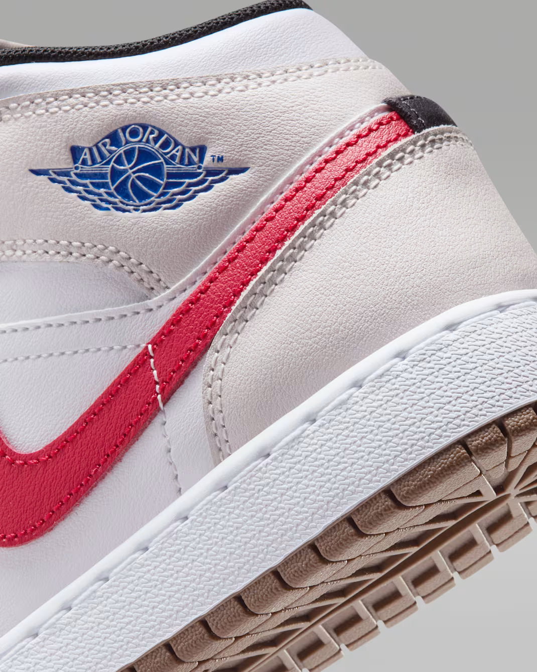 Air Jordan 1 Mid (GS) “Phantom”