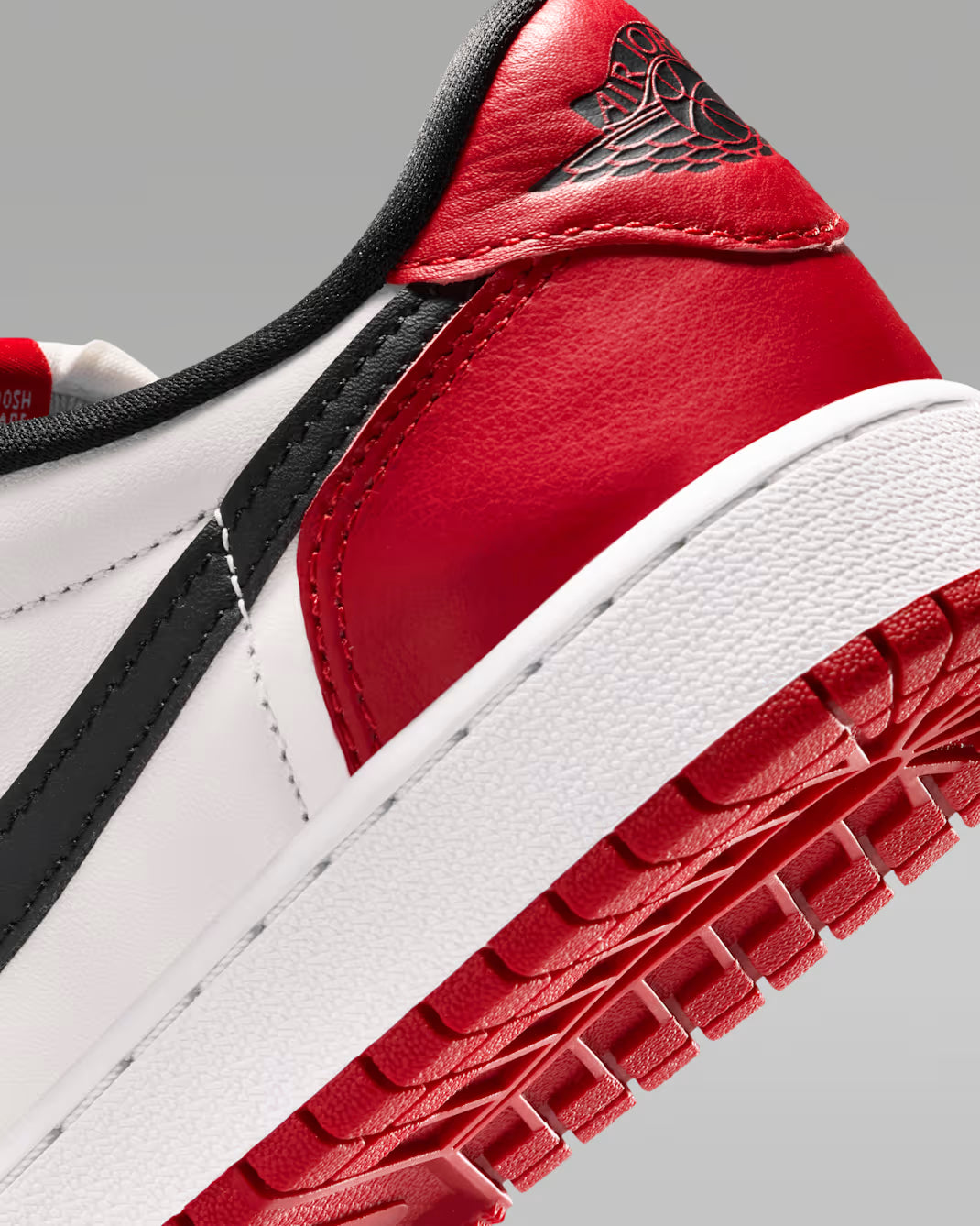 Air Jordan 1 Retro Low OG (GS) “Chicago”