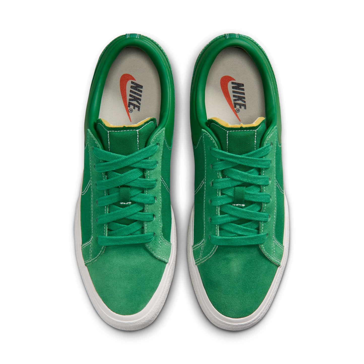 Nike Blazy “Pine Green”