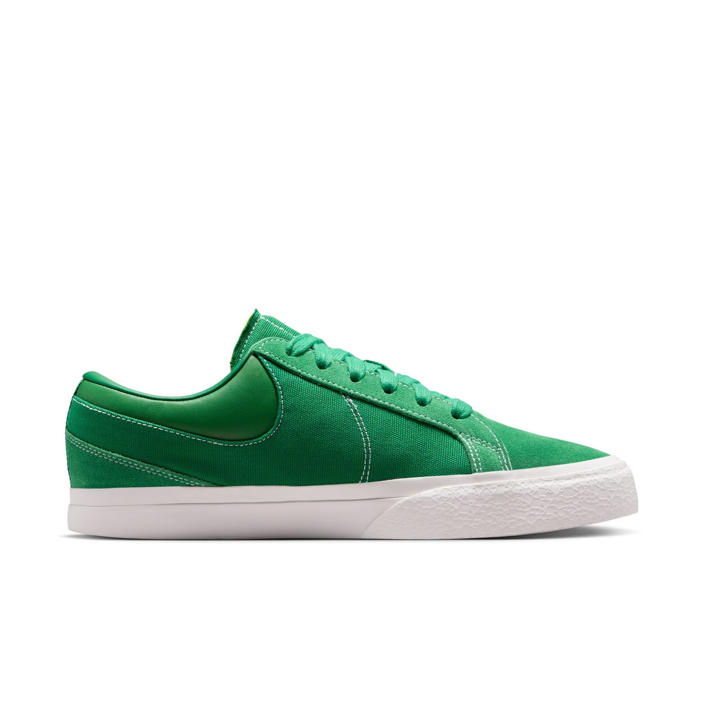 Nike Blazy “Pine Green”