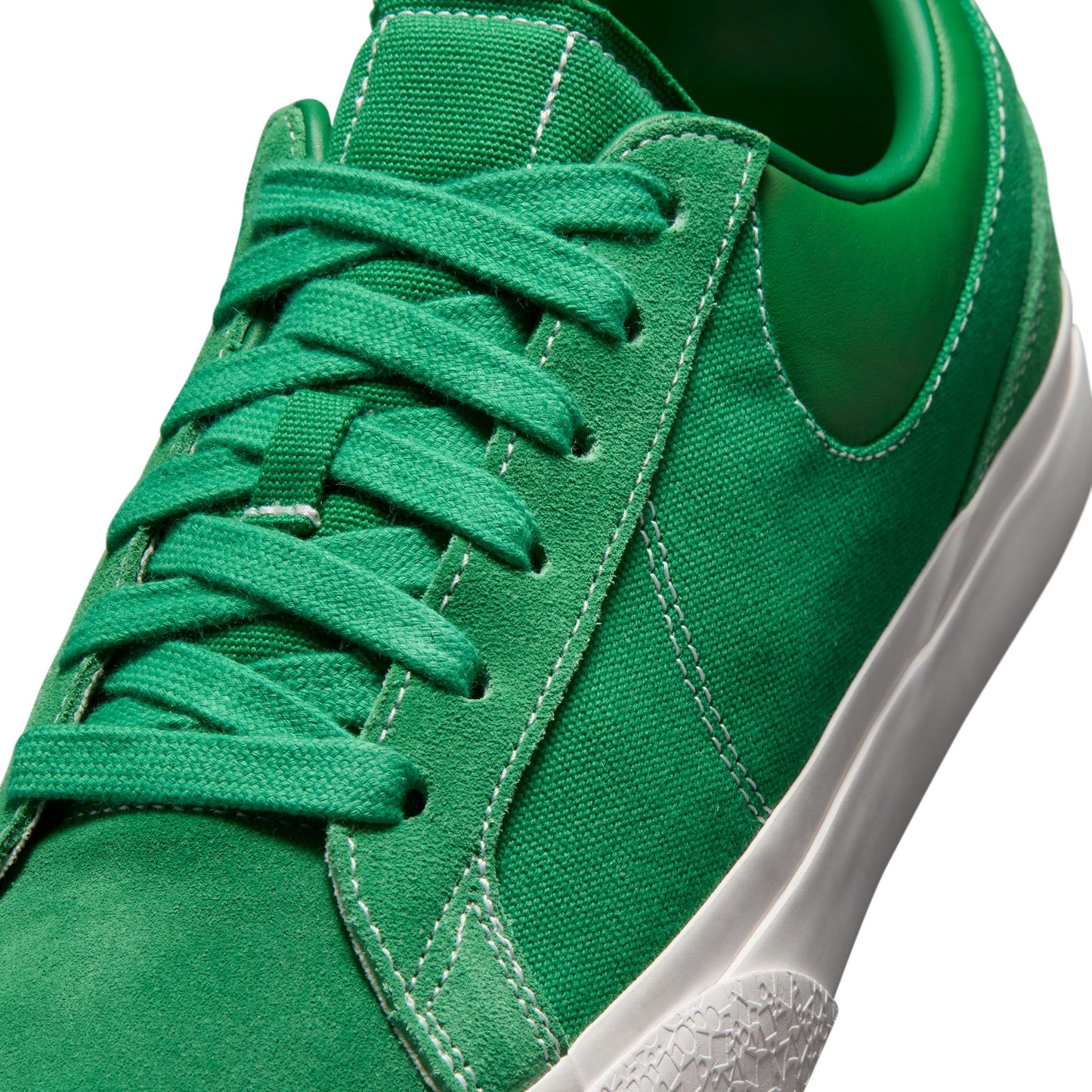 Nike Blazy “Pine Green”