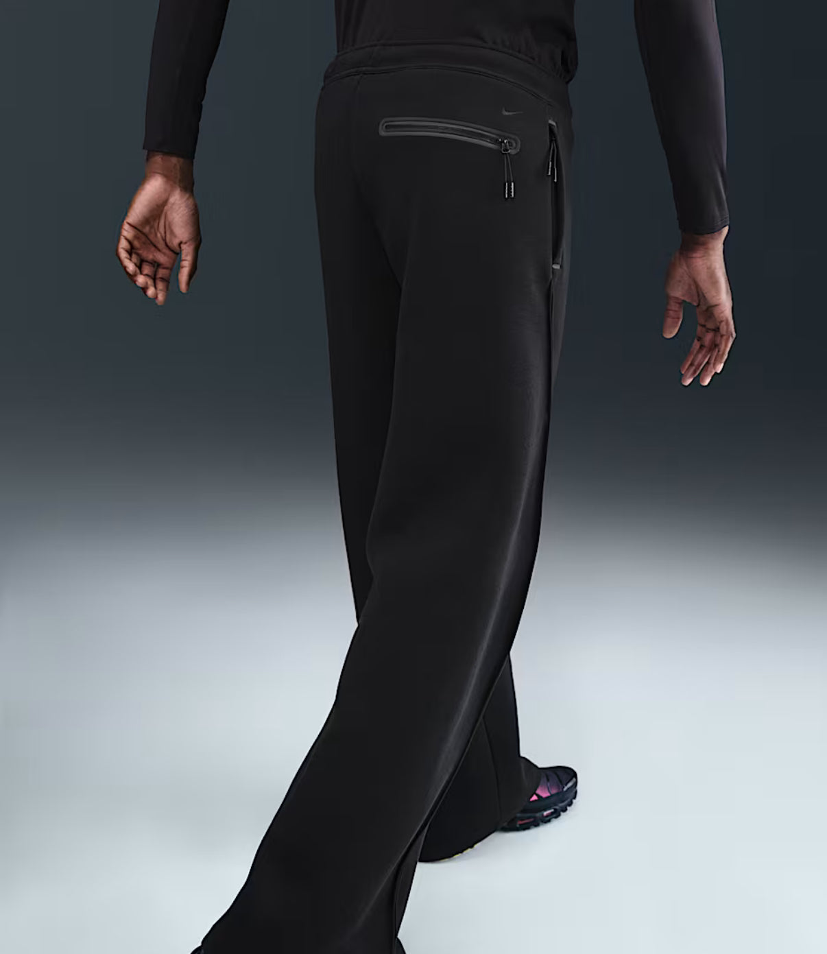 Nike Tech Fleece Loose Fit Open Hem Pants “Black”