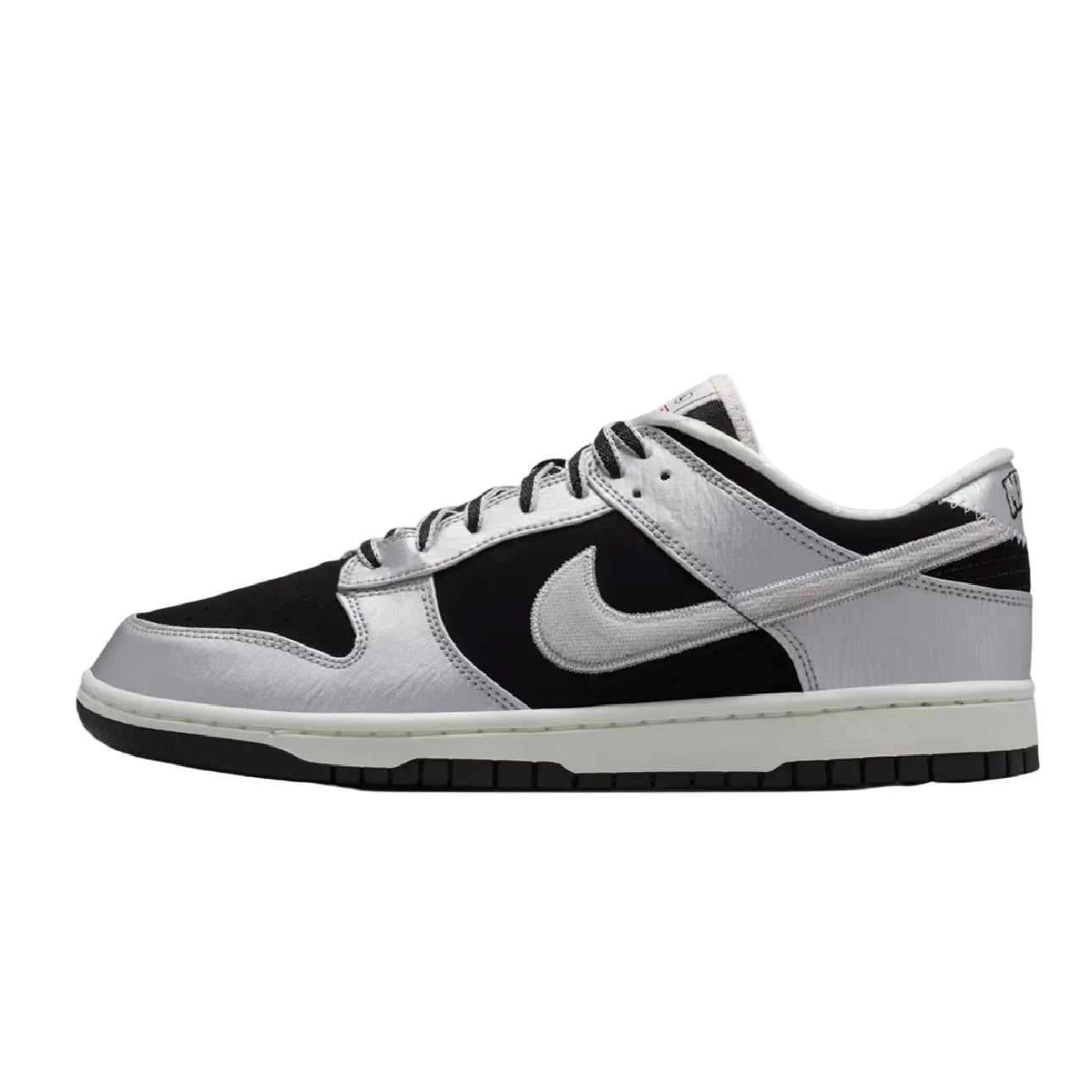 Nike Dunk Low Retro “Metallic Silver”