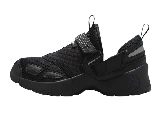 Womans Jordan Trunner LX