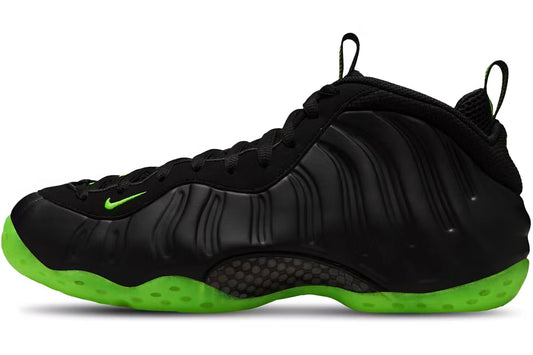 Nike Air Foamposite One “Black Volt”