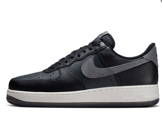 Nike Air Force 1 '07 LV8 "Smoke Grey"