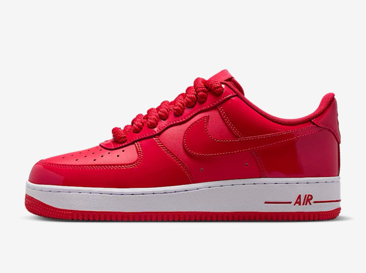 Nike Air Force 1 Low 07 LV8 “University Red” (new)