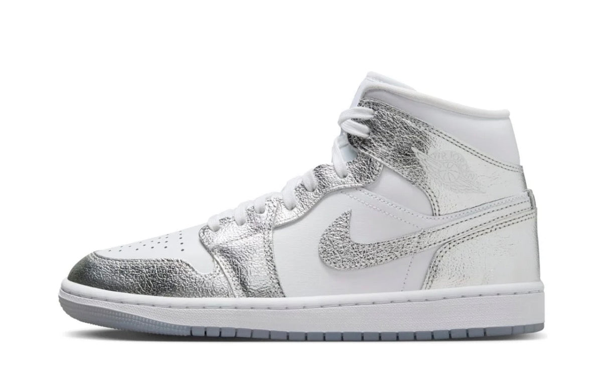 Air Jordan 1 Mid (W) “Metallic Silver”