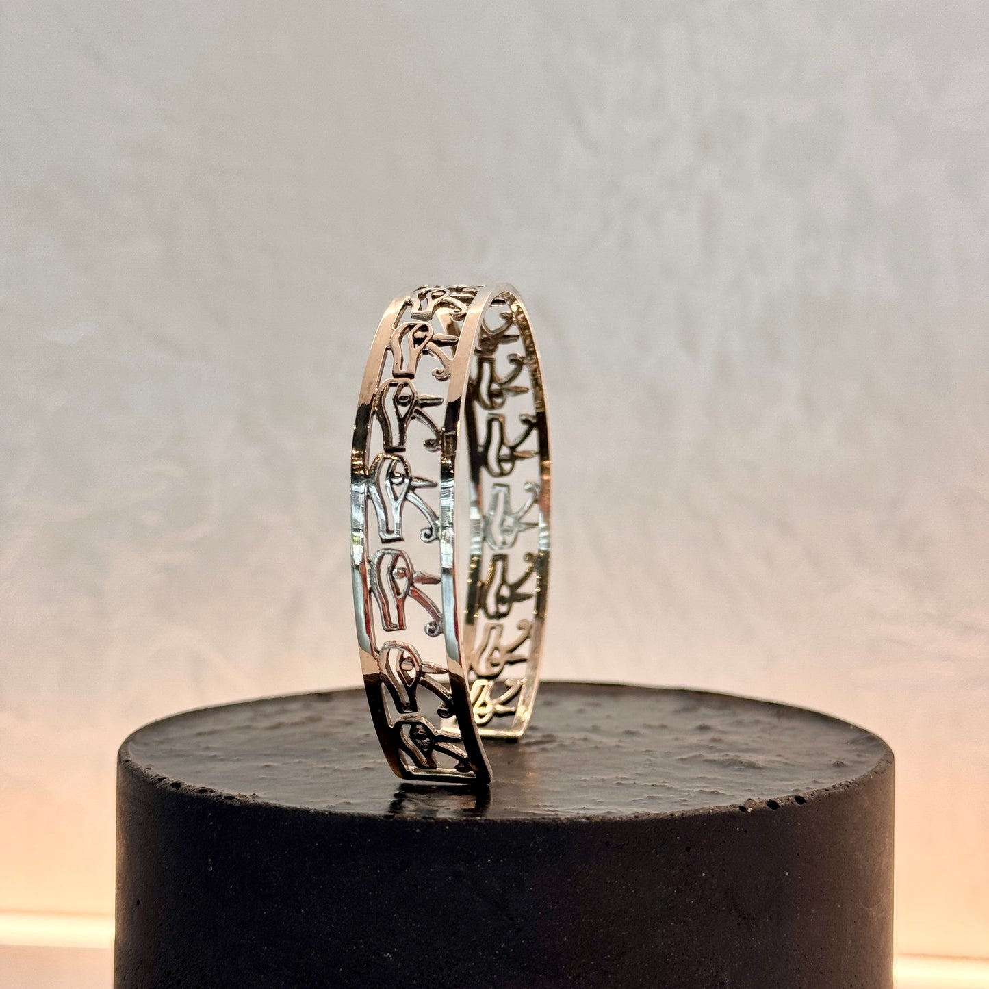 Sahara House 925 Silver Eye of Horus Cuff