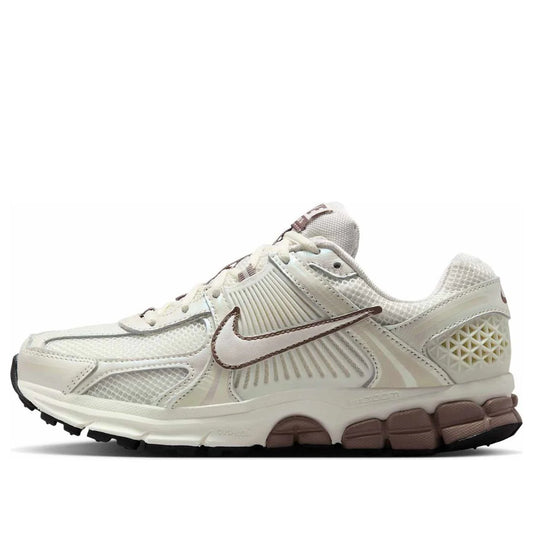 Nike Women's Zoom Vomero 5 “Sail/Mink Brown”