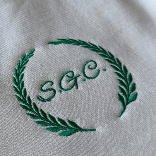Studiiyo Golf Club Crewneck "White"