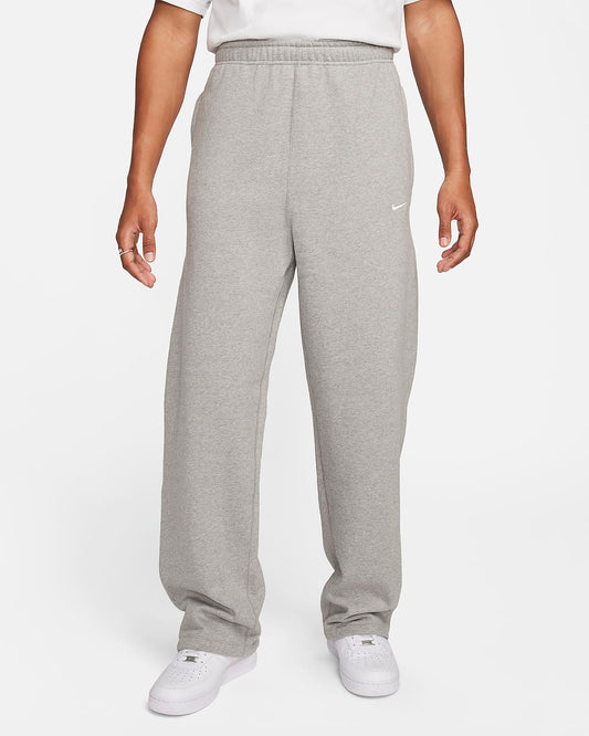 Nike Solo Swoosh Pants - Grey