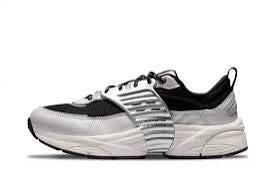 Jordan Trunner O/S “Photon Dust”