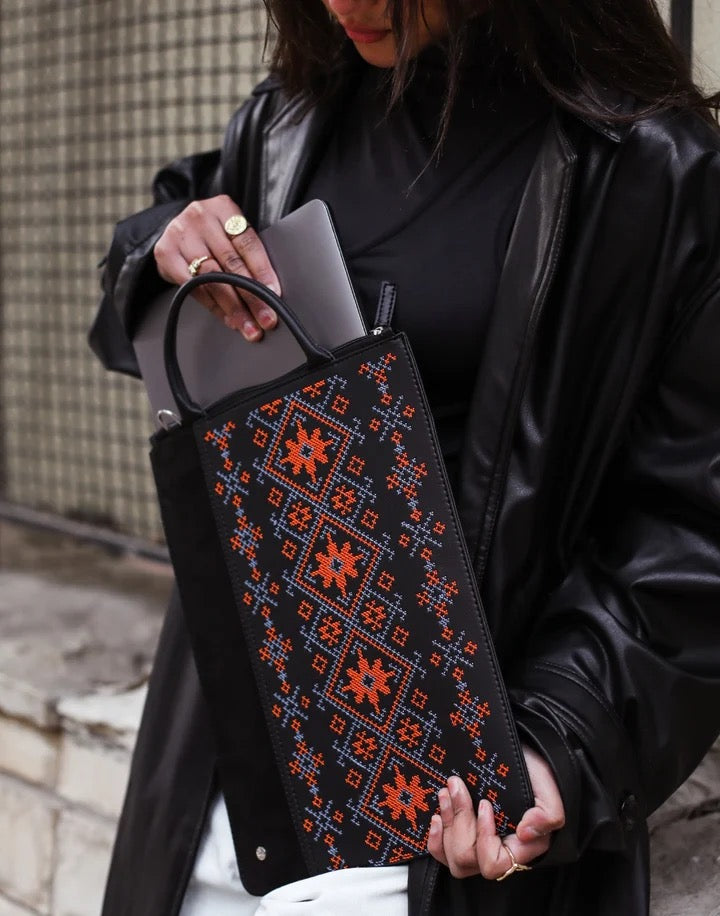 Palma Ethnic Laptop Sleeve (Black)