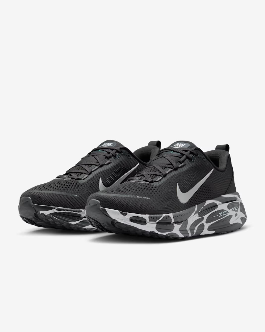 Nike Vomero 18 “Anthracite Reflective”