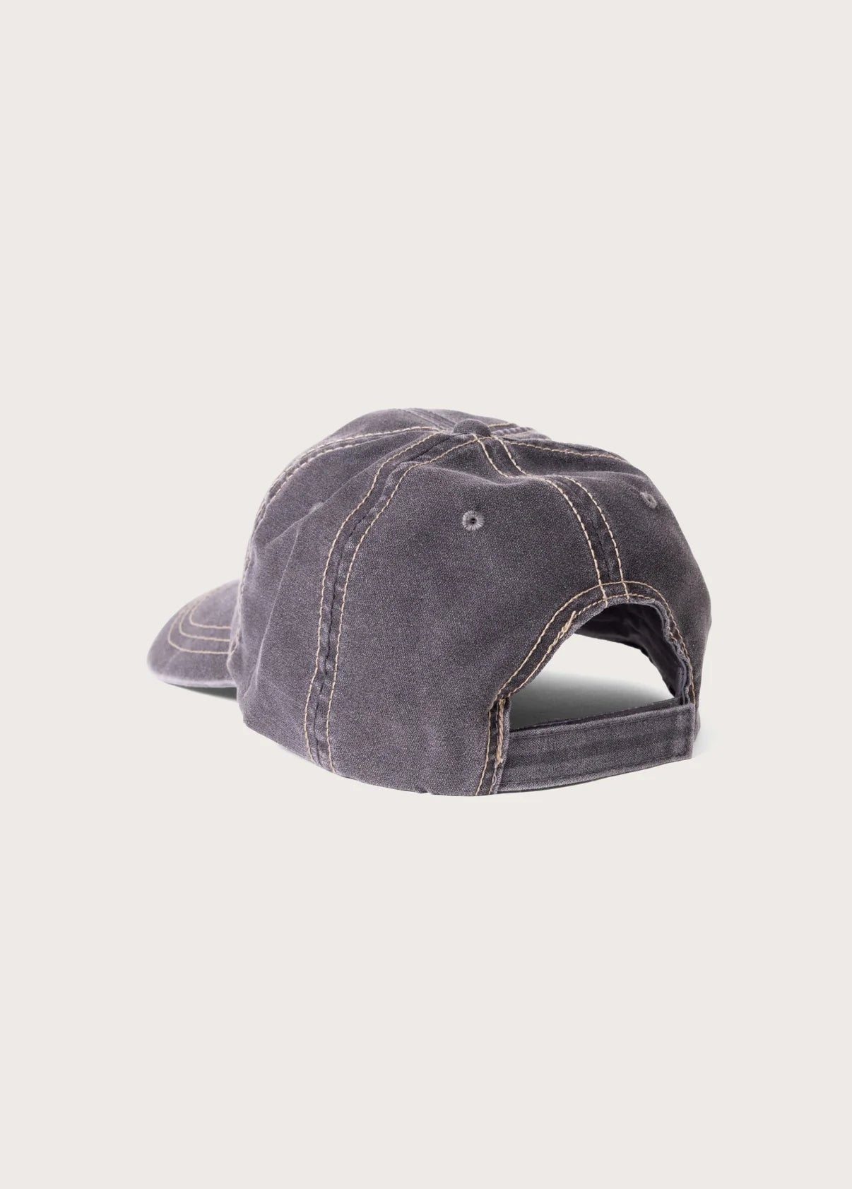 OOTD Running Horse Leather Patch Hat