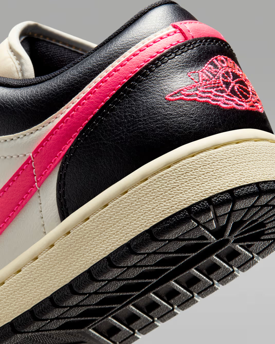 Jordan Women's 1 Low “Pale Ivory/Racer Pink”