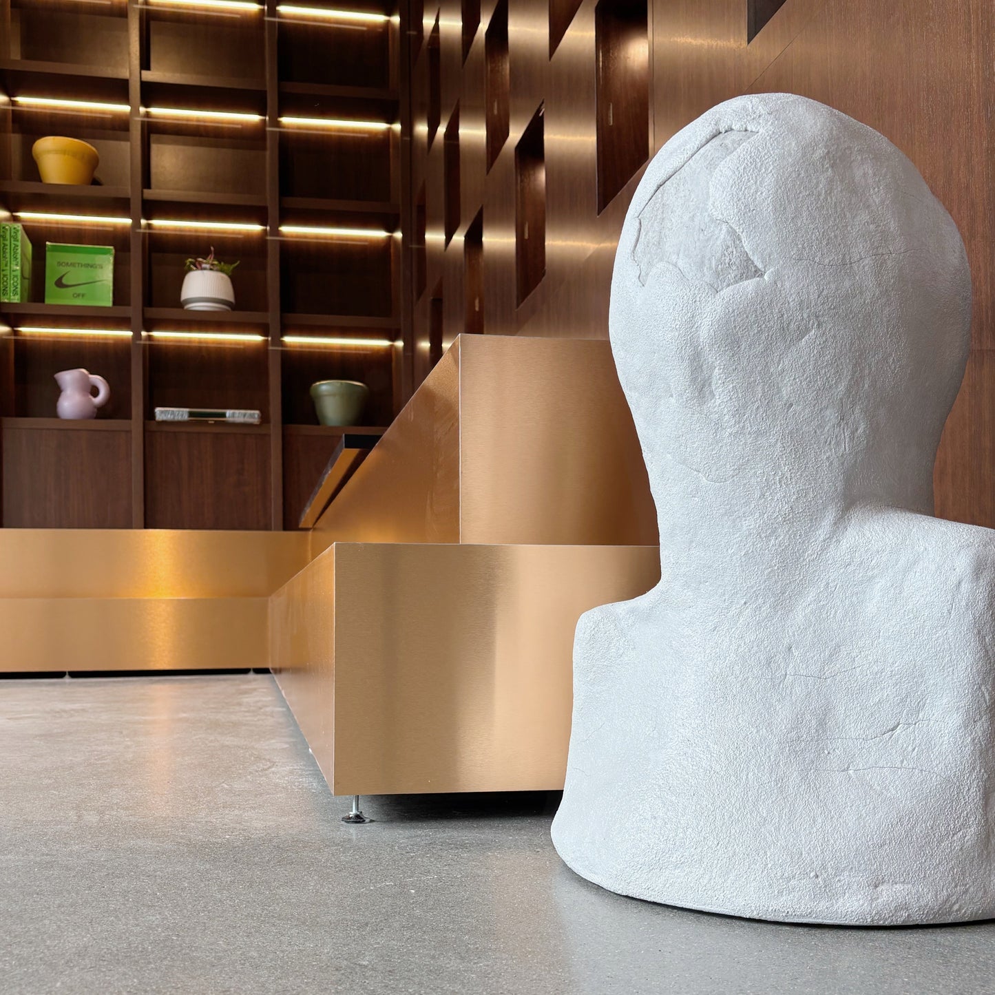 Blind Bust
