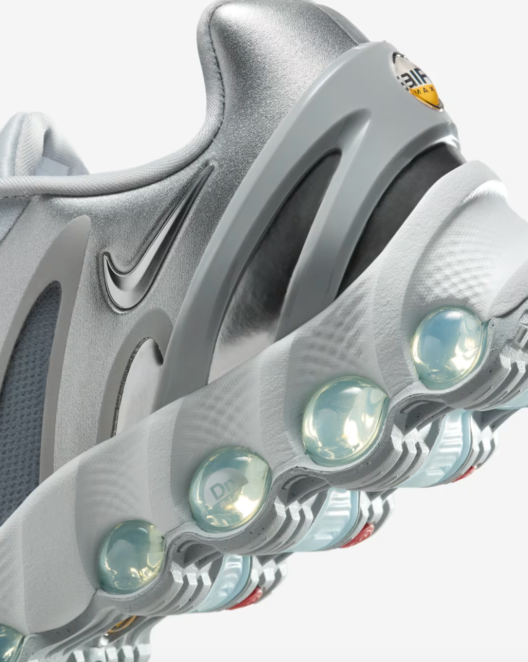 Nike Women's Air Max DN8 "Wolf Grey"