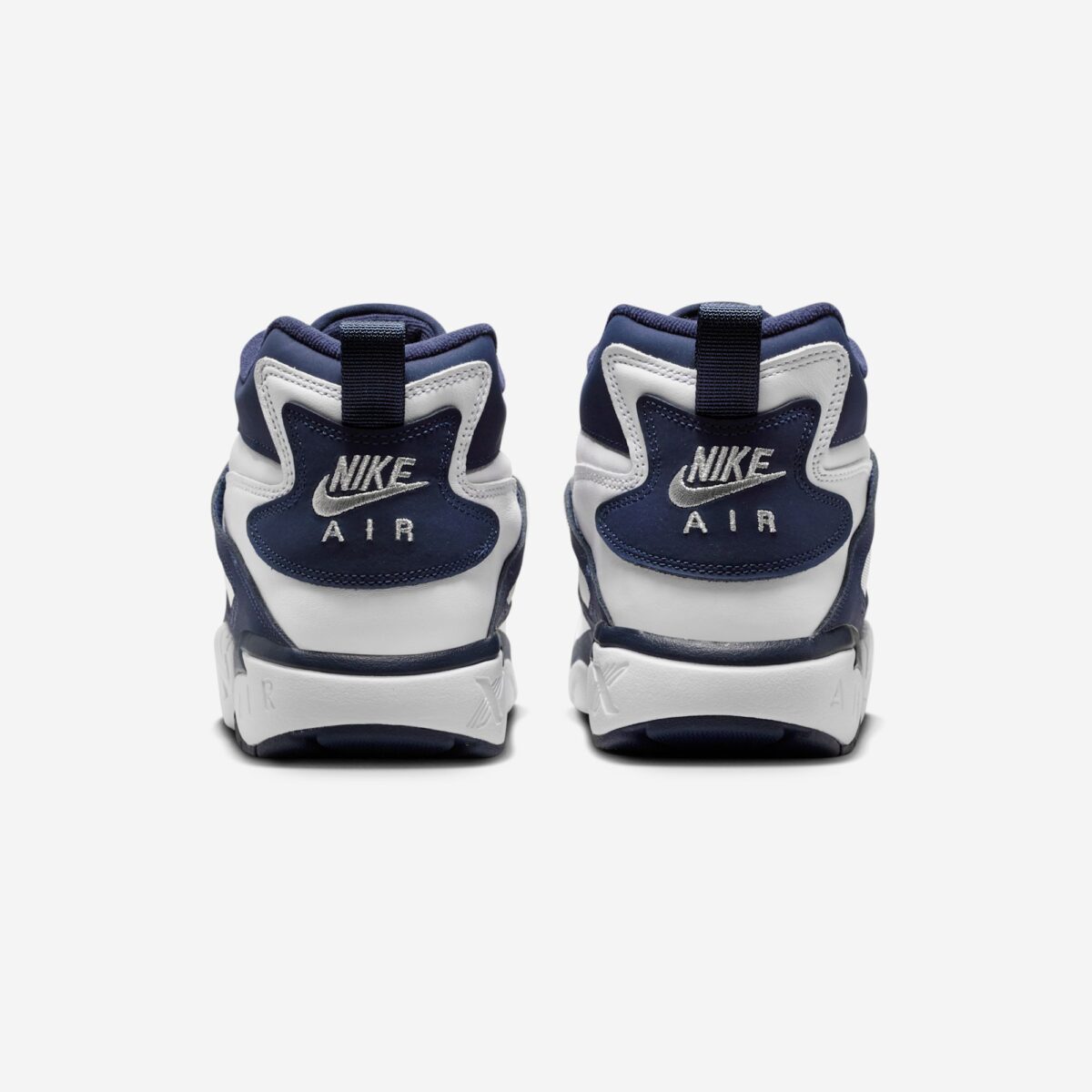 Nike Air Diamond Turf 93 "Cowboys"