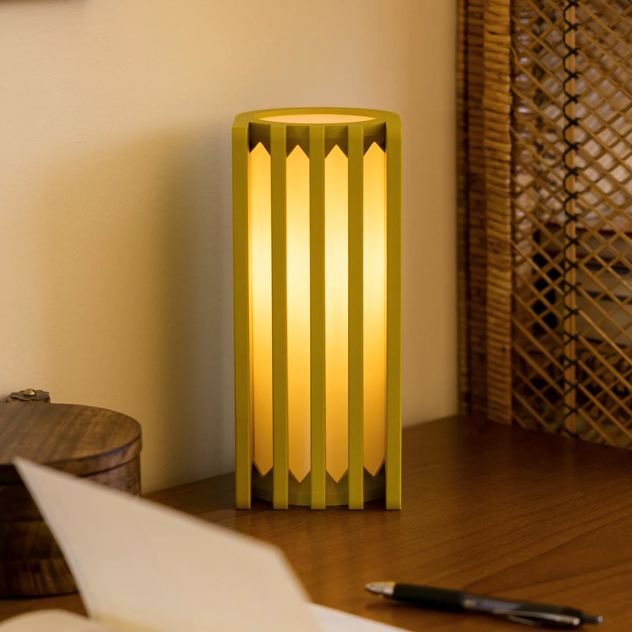 Terra Labs Radiator Table Lamp
