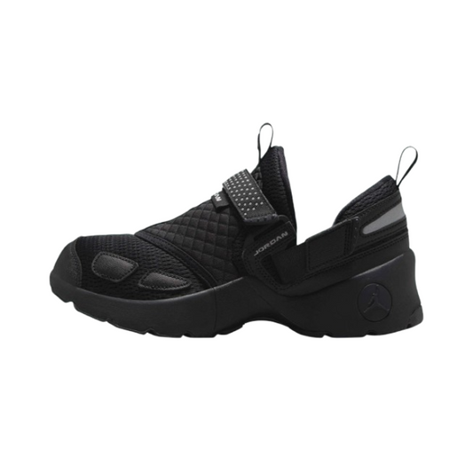 Women's Jordan Trunner LX "Triple Black"