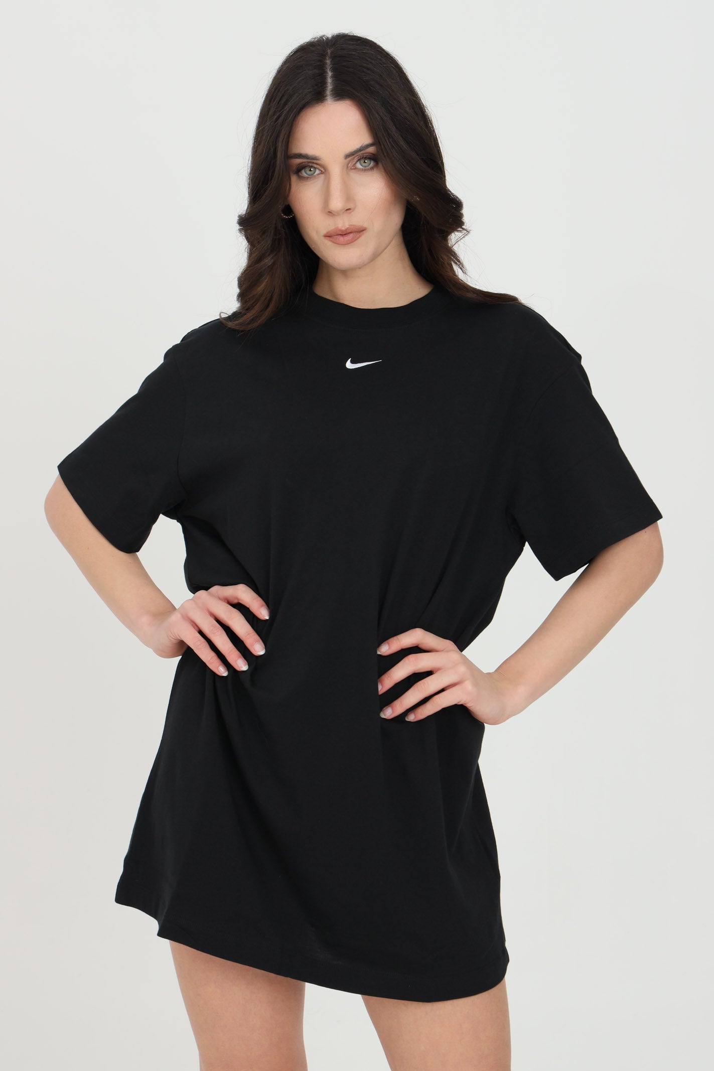 Nike Women's Sportswear Essential Dress "Black"