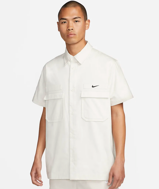 Nike Life Men's Woven Short-Sleeve Button