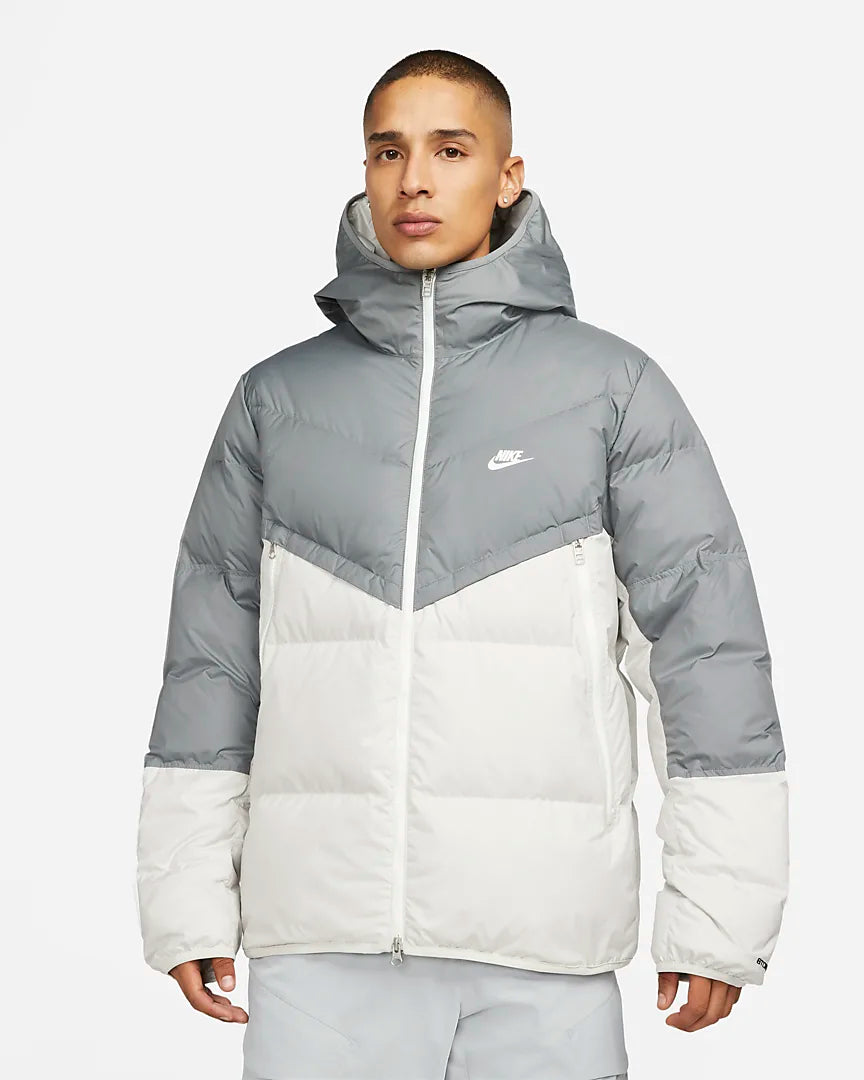 Nike Men's Sportswear Storm-FIT Windrunner Hooded Jacket