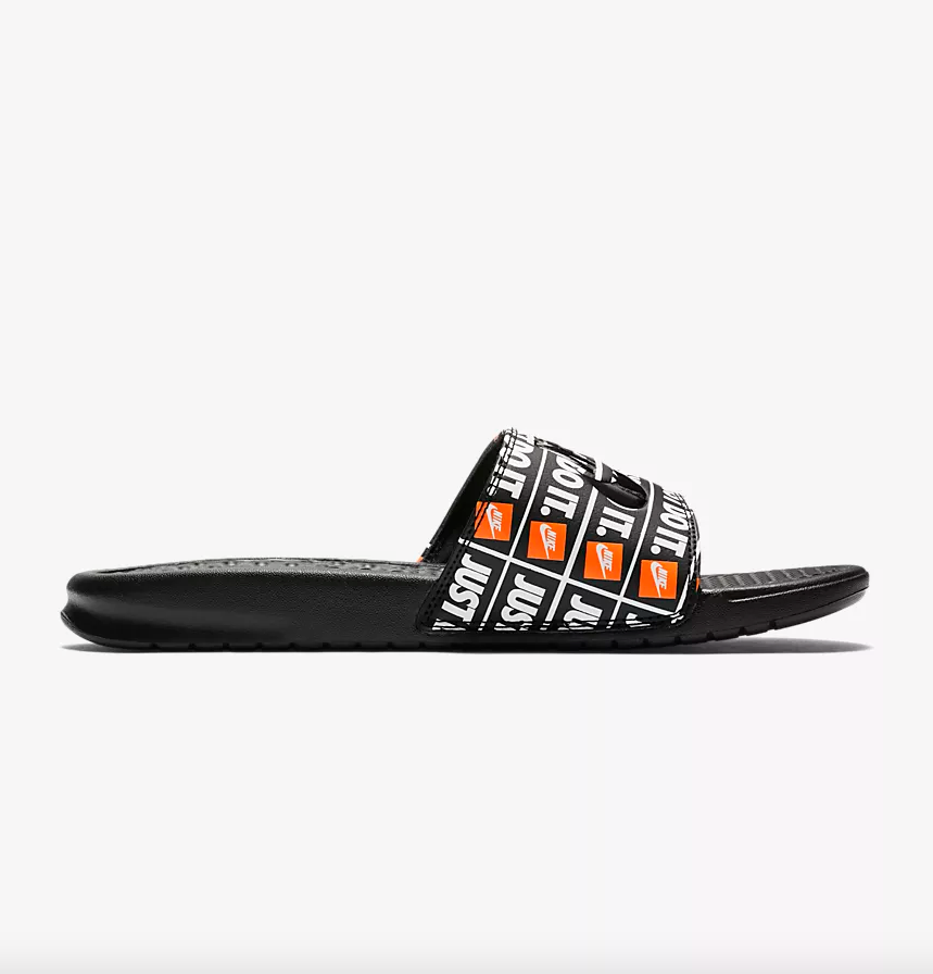 Claquette top benassi nike